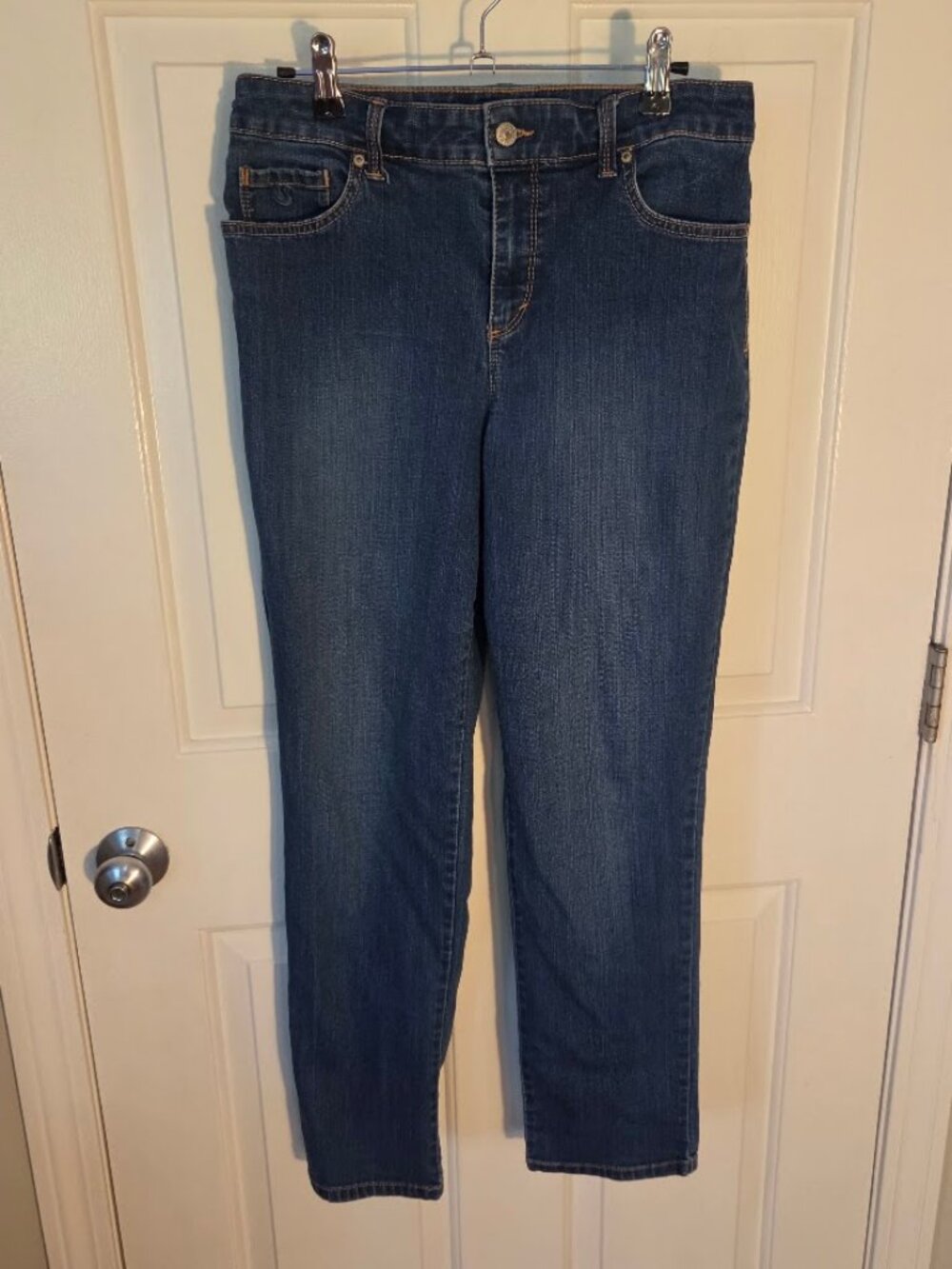 Gloria Vanderbilt Women's Blue Denim Straight Leg Jeans Size 8